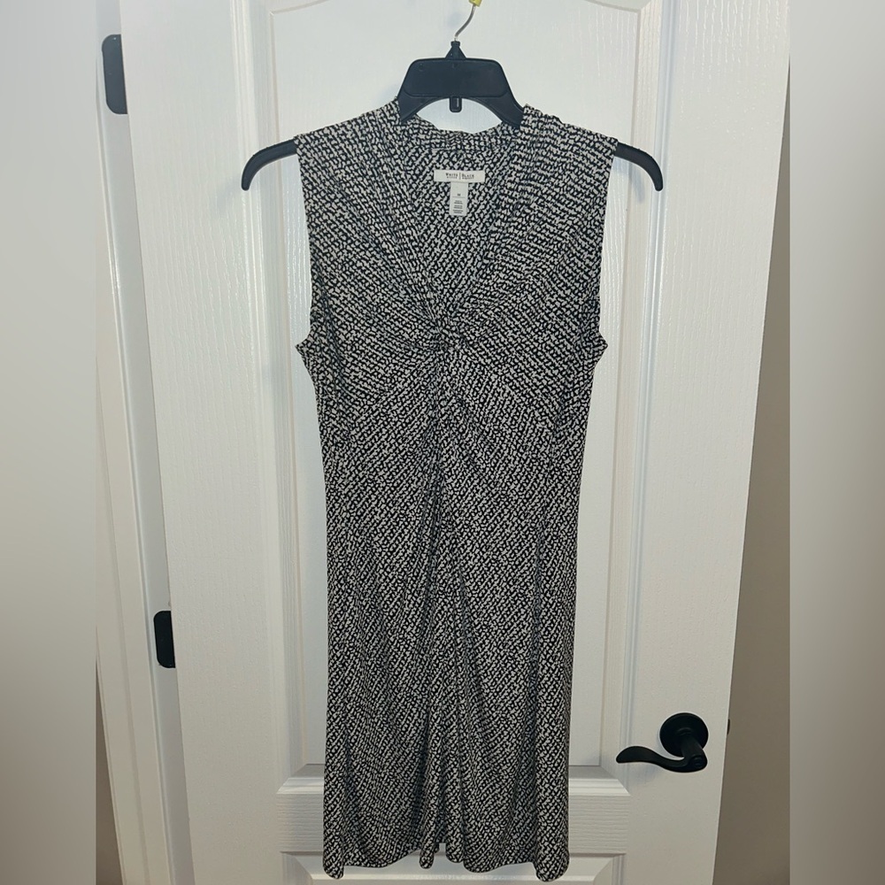 White House Black Market Black and White Twist-Detail Maxi Dress